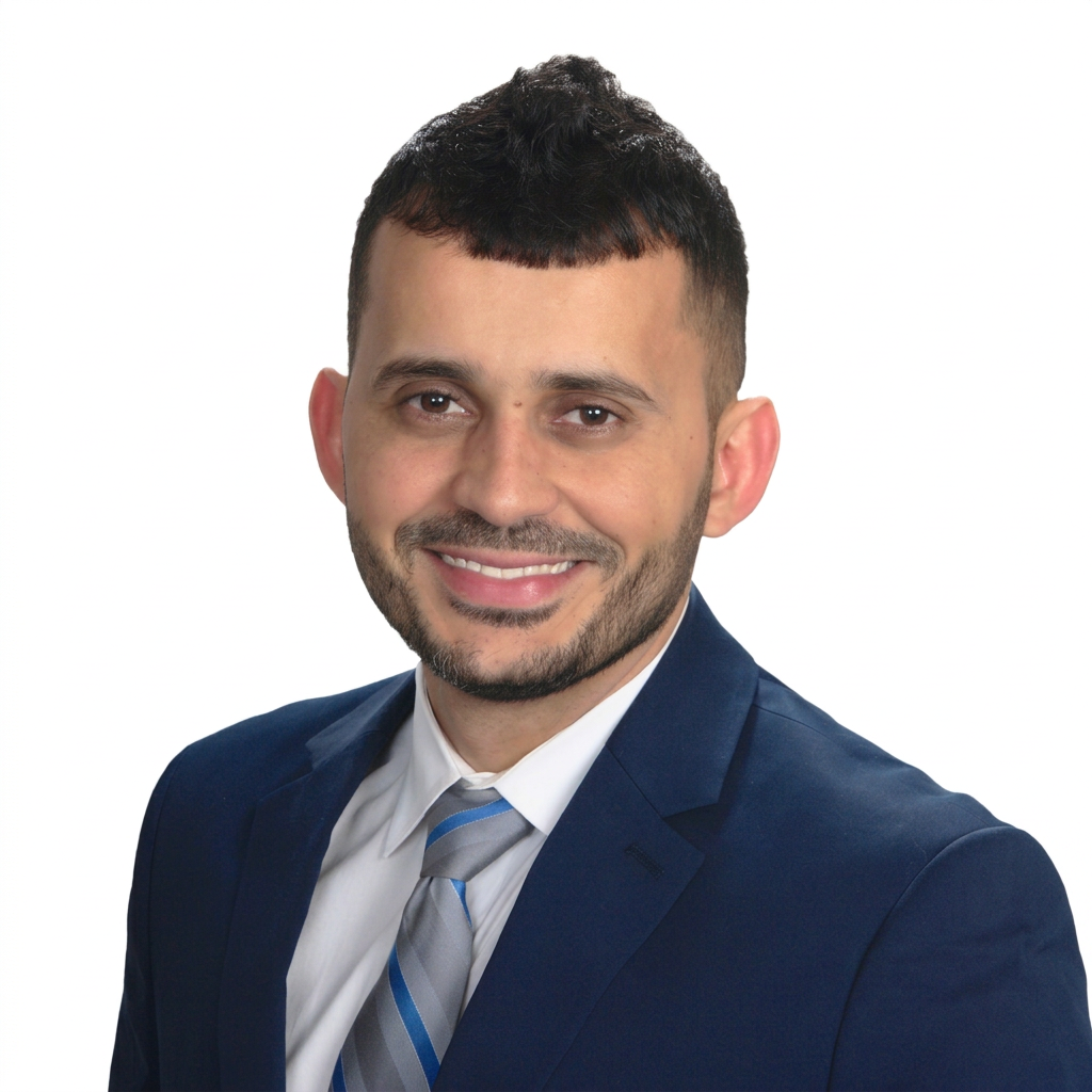 Alex De Camargo, Listing Agent, eXp Realty